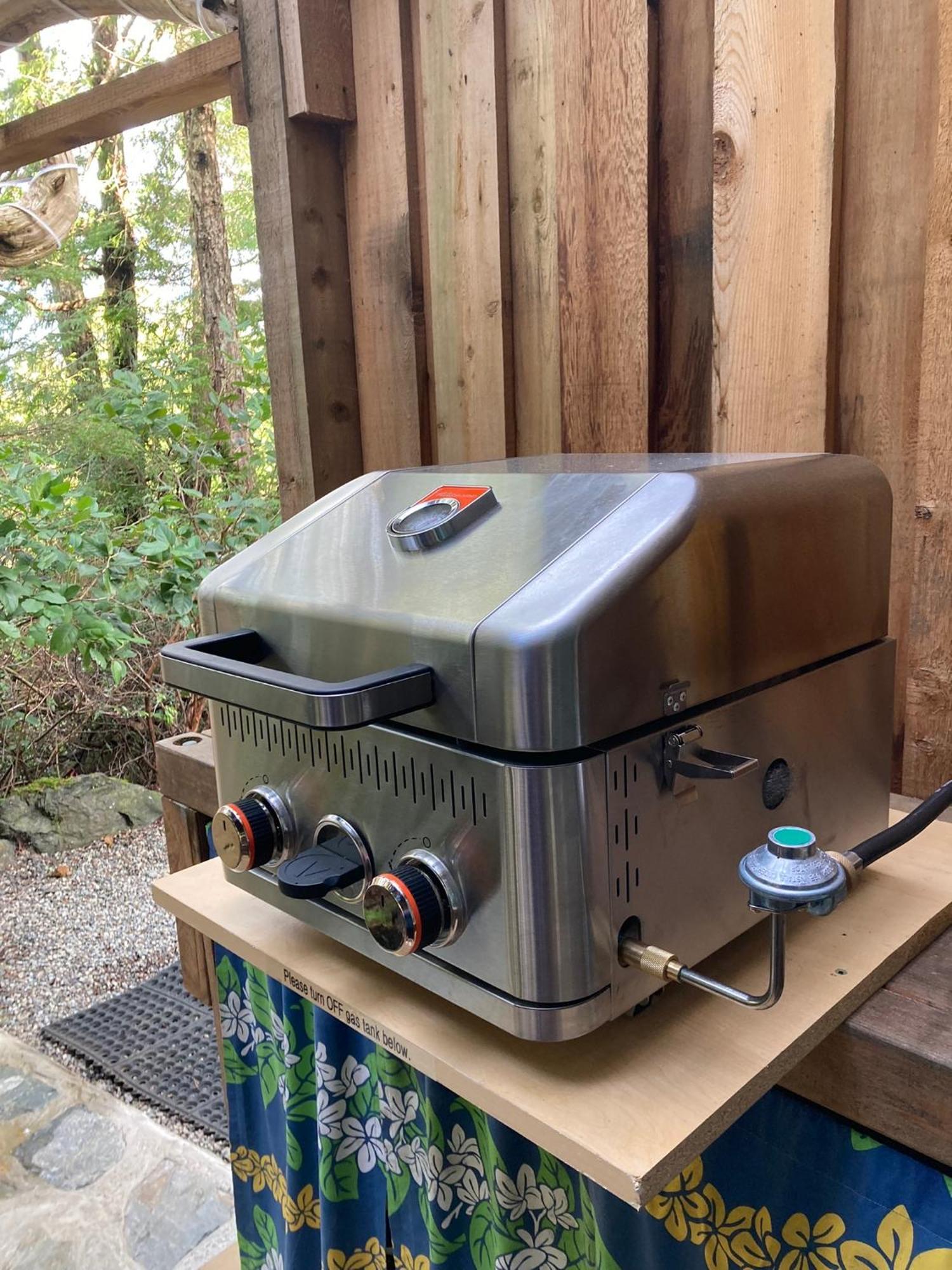 Forest Sweet Retreat Hot Tub & Wood Fired Sauna Ucluelet Extérieur photo